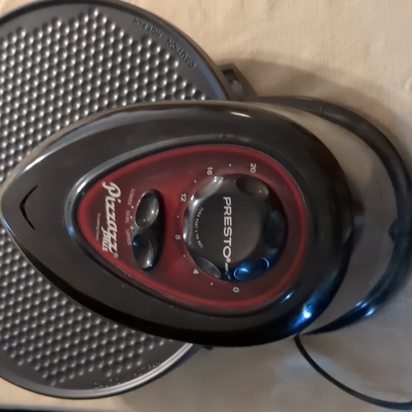 Pizzazz Plus - Picture 3 of 5